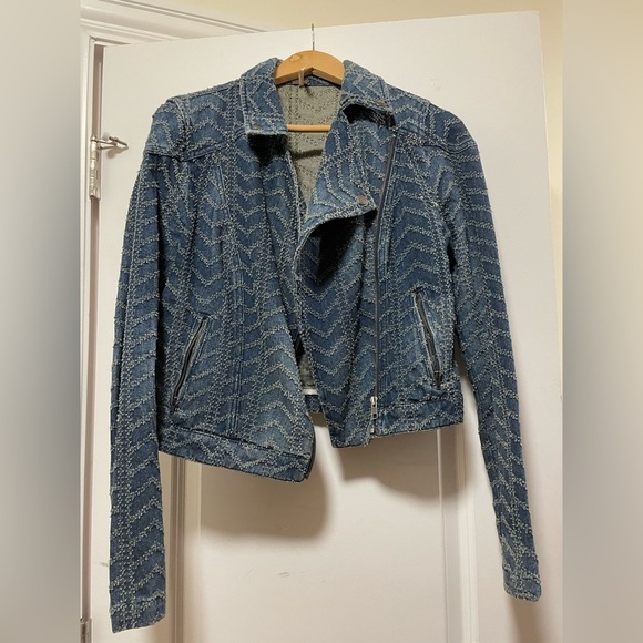 Free People Jackets & Blazers - Free People denim jacket in size 8